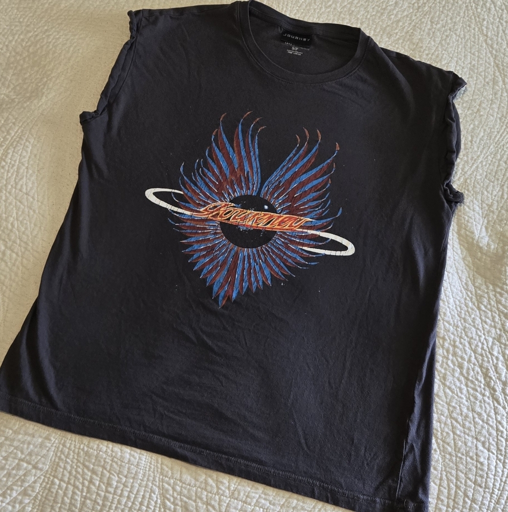 Journey Sleeveless Graphic Tee,  Size Small